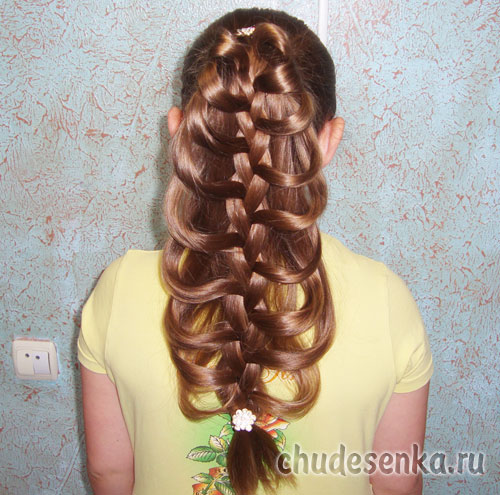 Прическа девочке на длинные волосы Коса Качели