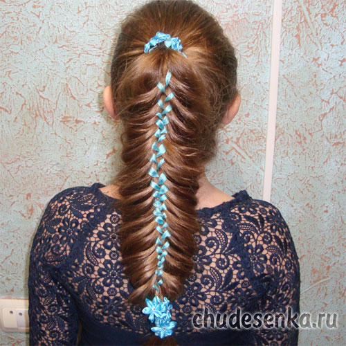 Коса в косе - плетение с лентой