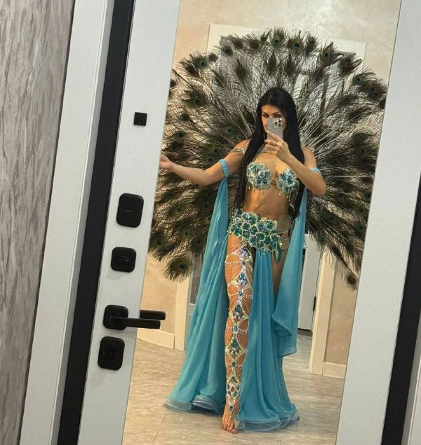 Инкрустация стразами